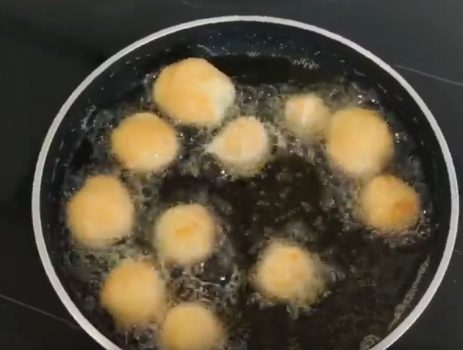 BUÑUELOS DE VIENTO RELLENOS DE CREMA SIN GLUTEN