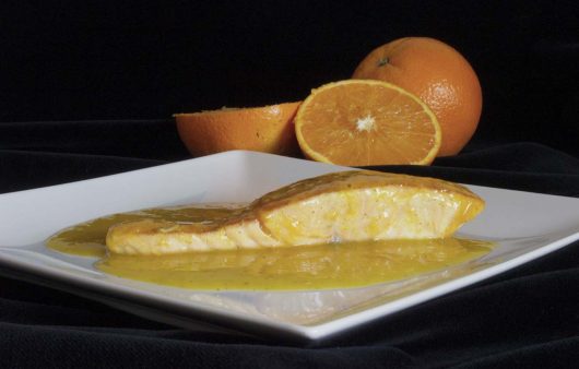 SALMÓN A LA NARANJA A LA PLANCHA