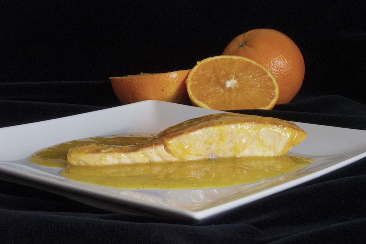 SALMÓN A LA NARANJA A LA PLANCHA