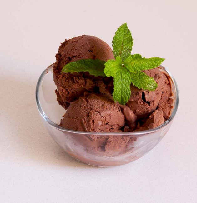 helado de chocolate casero