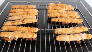 bastoncitos de chorizo y queso gluten free