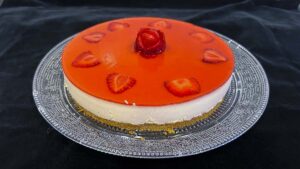 tarta mousse de fresas sin huevo