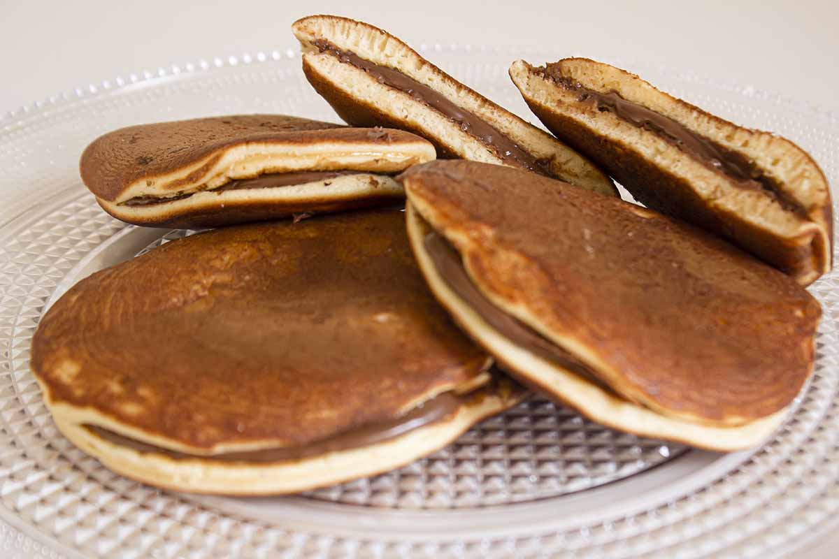 EL PLACER DE COMER DORAYIS COMO DORAEIMON